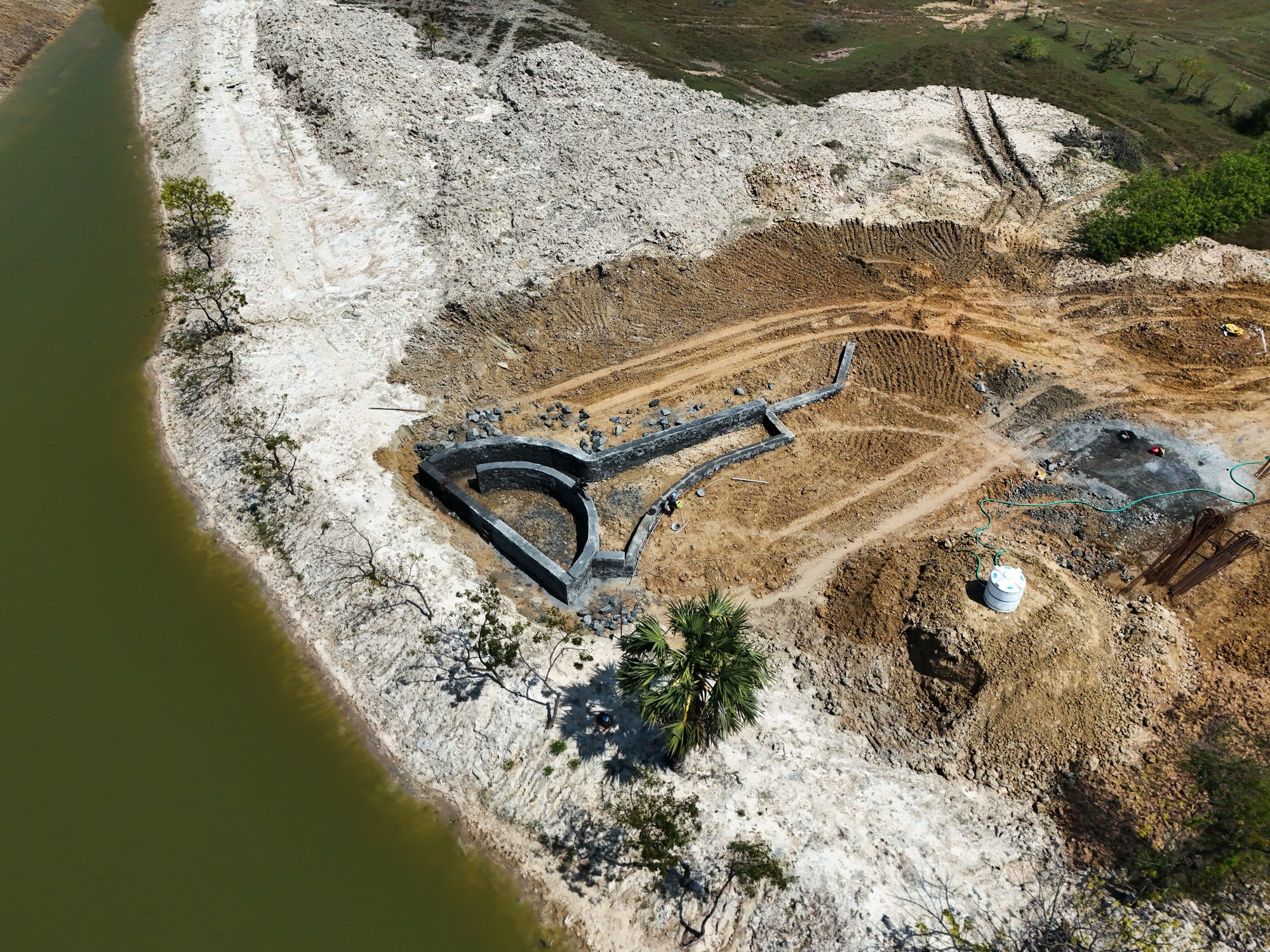 Four Walls Pavilion photographed by Geomorph Studio 20